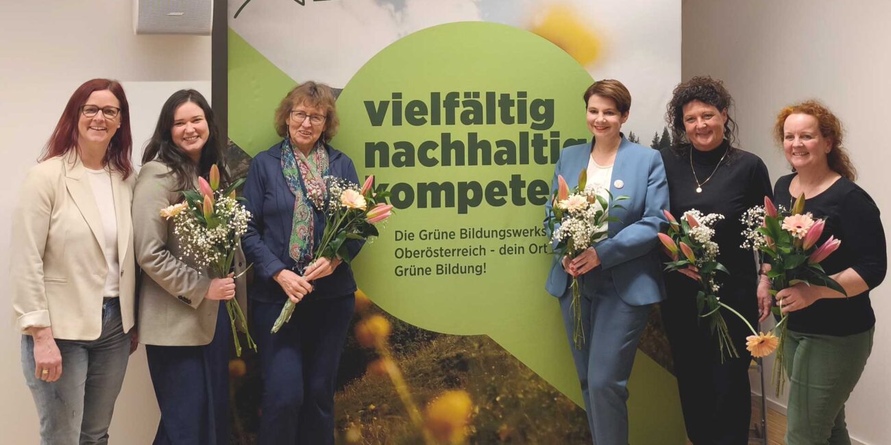 (v.l.n.r) Ursula Roschger (Landesgeschäftsführerin Die Grünen OÖ), Anne-Sophie Bauer (Vorstand), Gabriela Schönberger (Finanzreferentin), Dagmar Engl (Obfrau), Gabriele Scherrer (Schriftführerin), Brigitte Huber-Reiter (Vorstand)